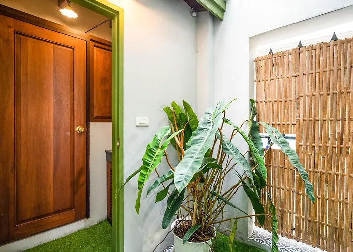 Baan Lek Tee 6 - 9chinatown Near Yaowarat And Mrt *